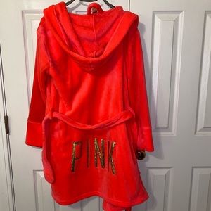 PINK bathrobe